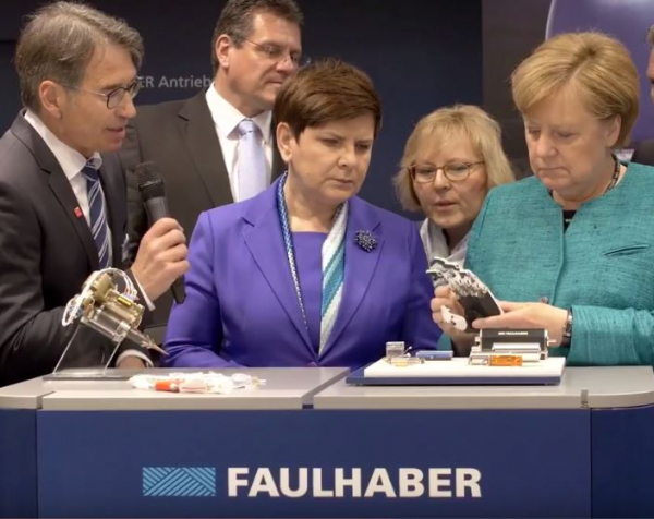 merkel3.JPG