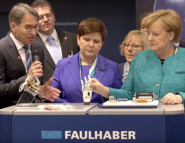 Merkel5.jpg